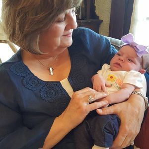 Meet your Posher, Debbie